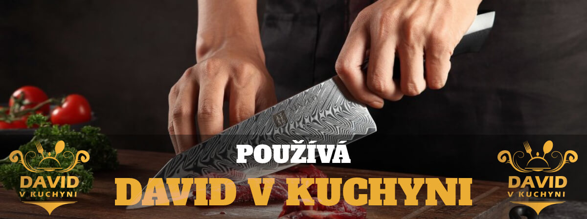 Výběr kuchyňských nožů a příslušenství, které používá David v kuchyni