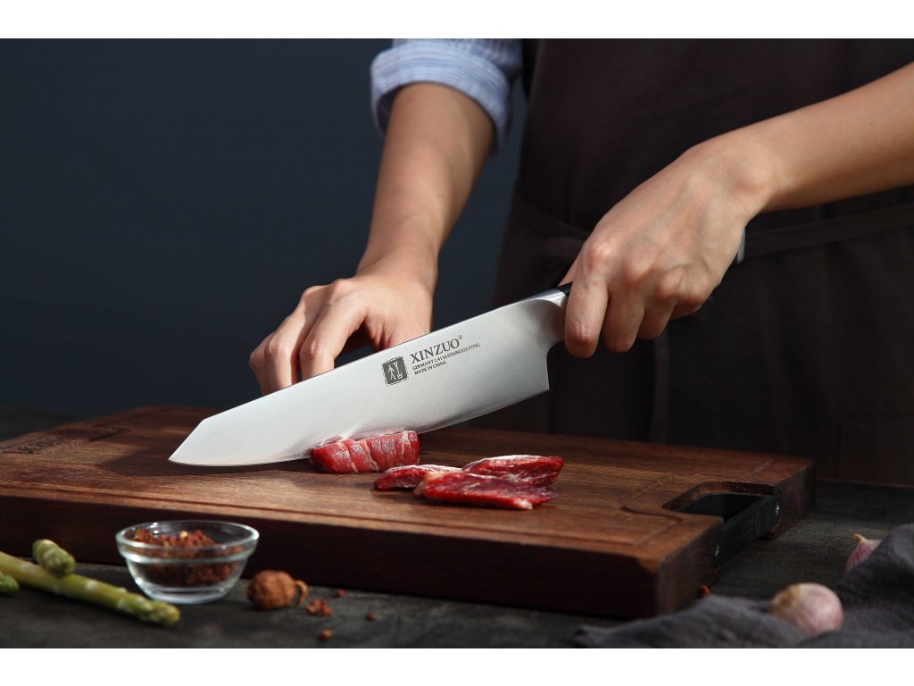 Šéfkuchařský nůž XinZuo Rui B5 8 palců