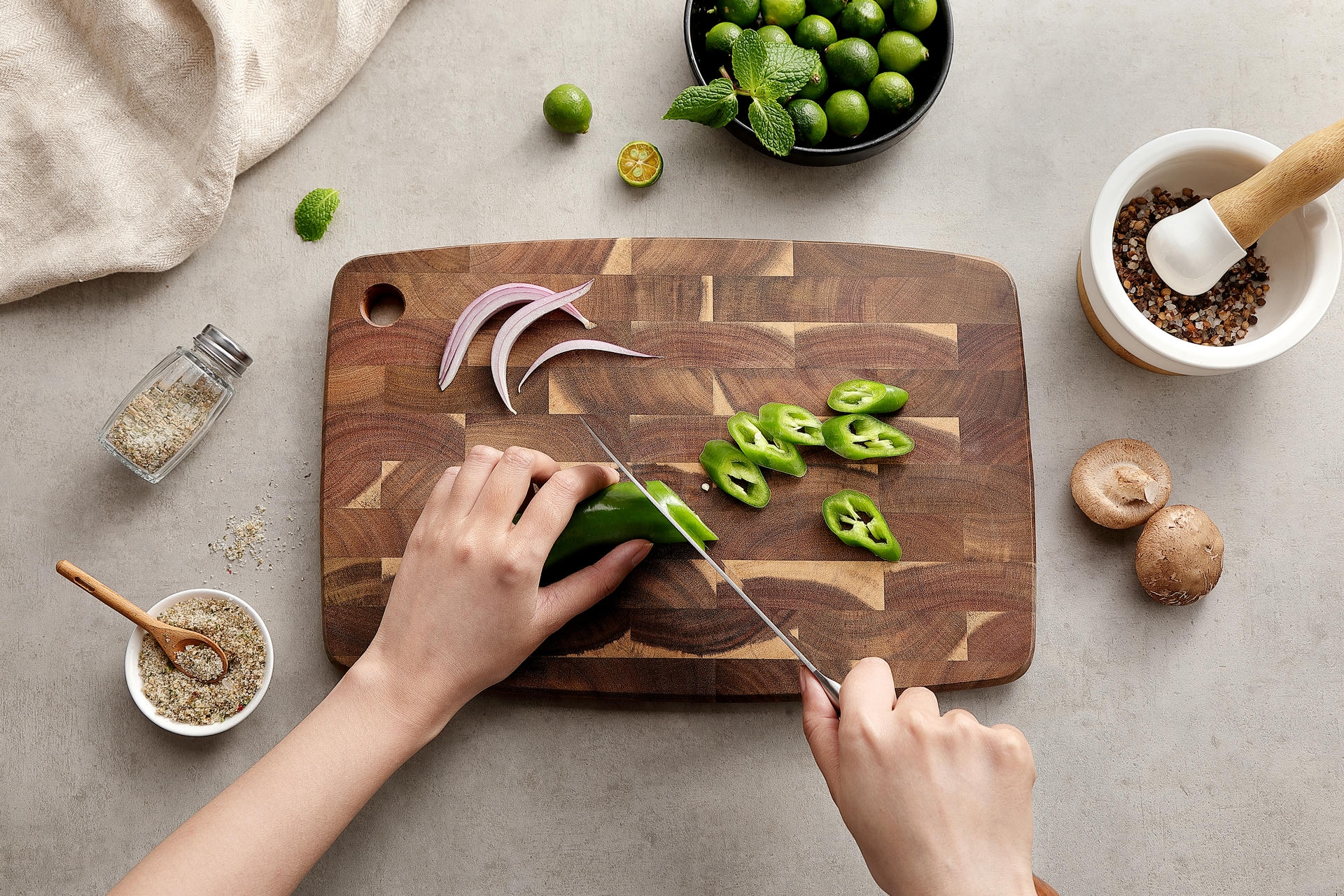 Prkénko z akáciového dřeva XinZuo krájení