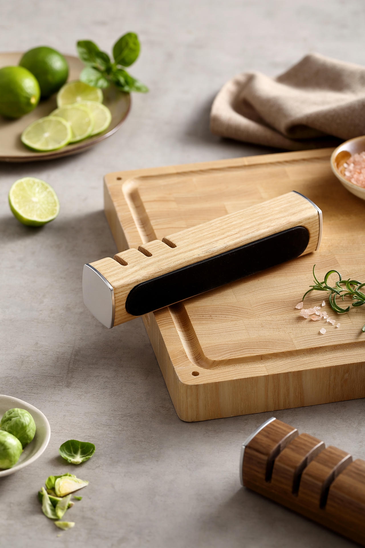 Protiskluzová základna brousku