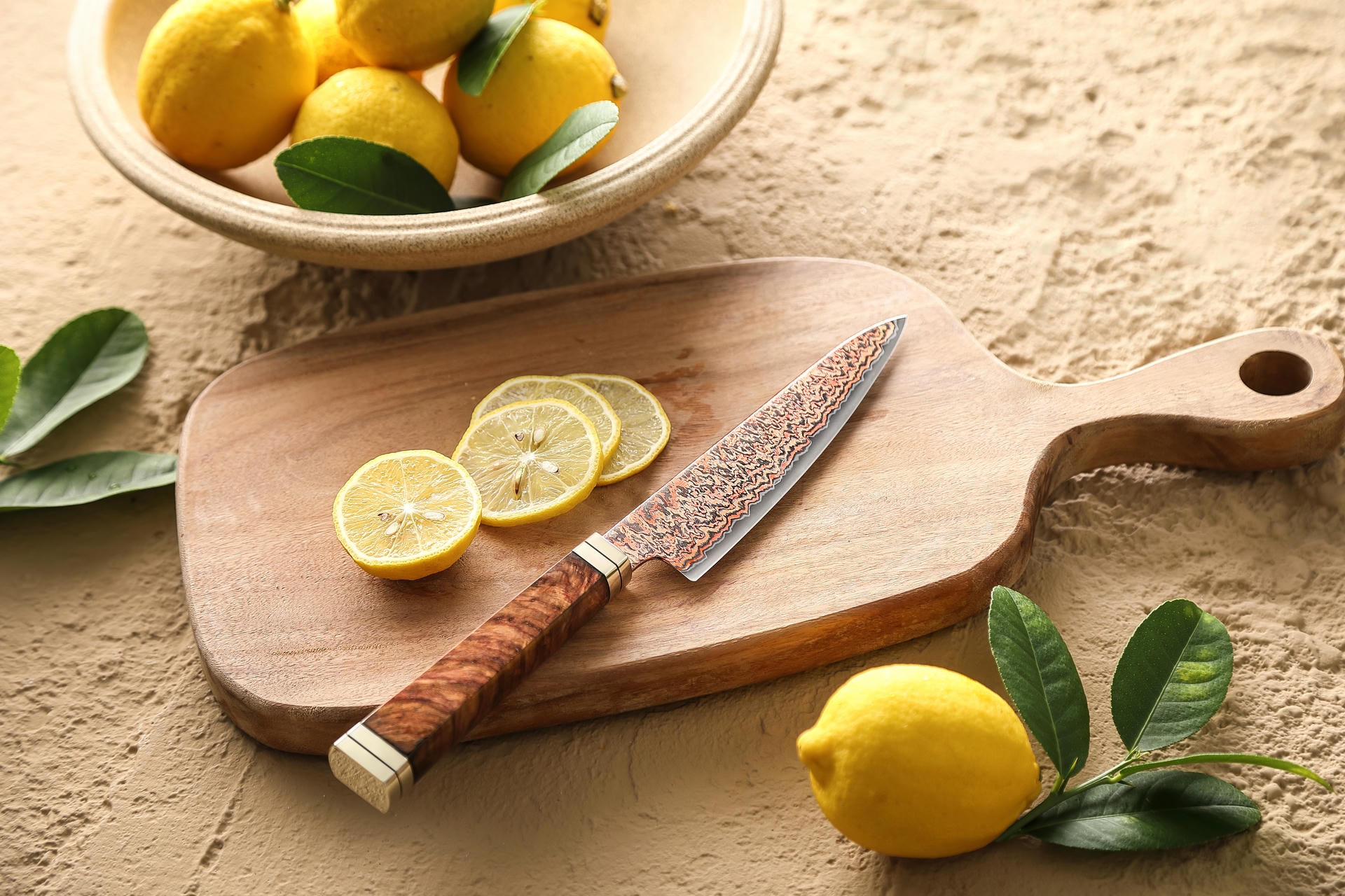 Ukázka nože na ovoce a zeleninu XinZuo X08C