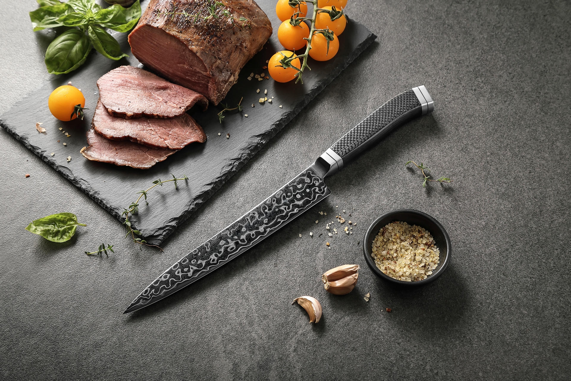 Nůž na maso HezHen X10 na prkénku