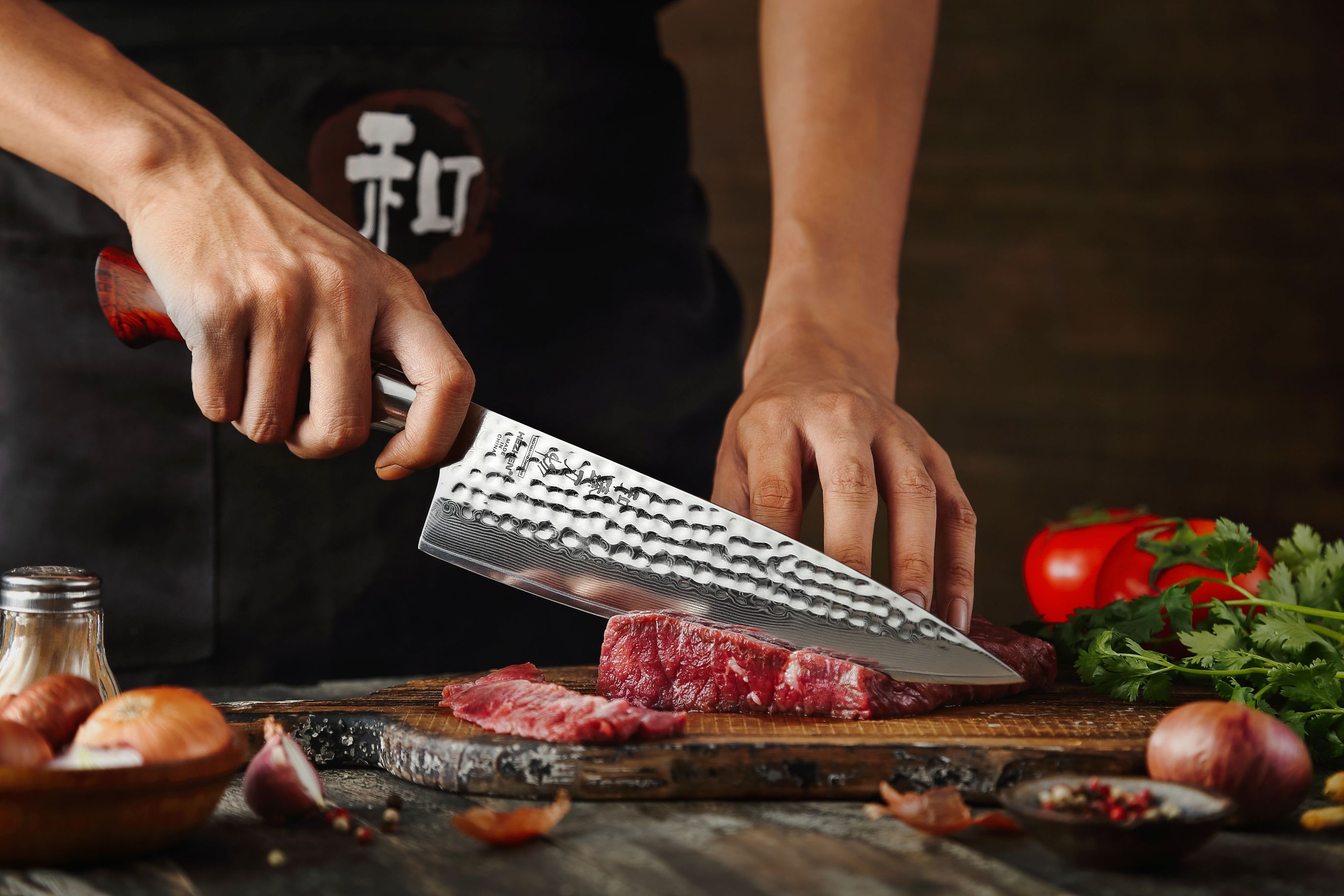 Šéfkuchařský nůž HEZHEN Master 8,3" (B30R)