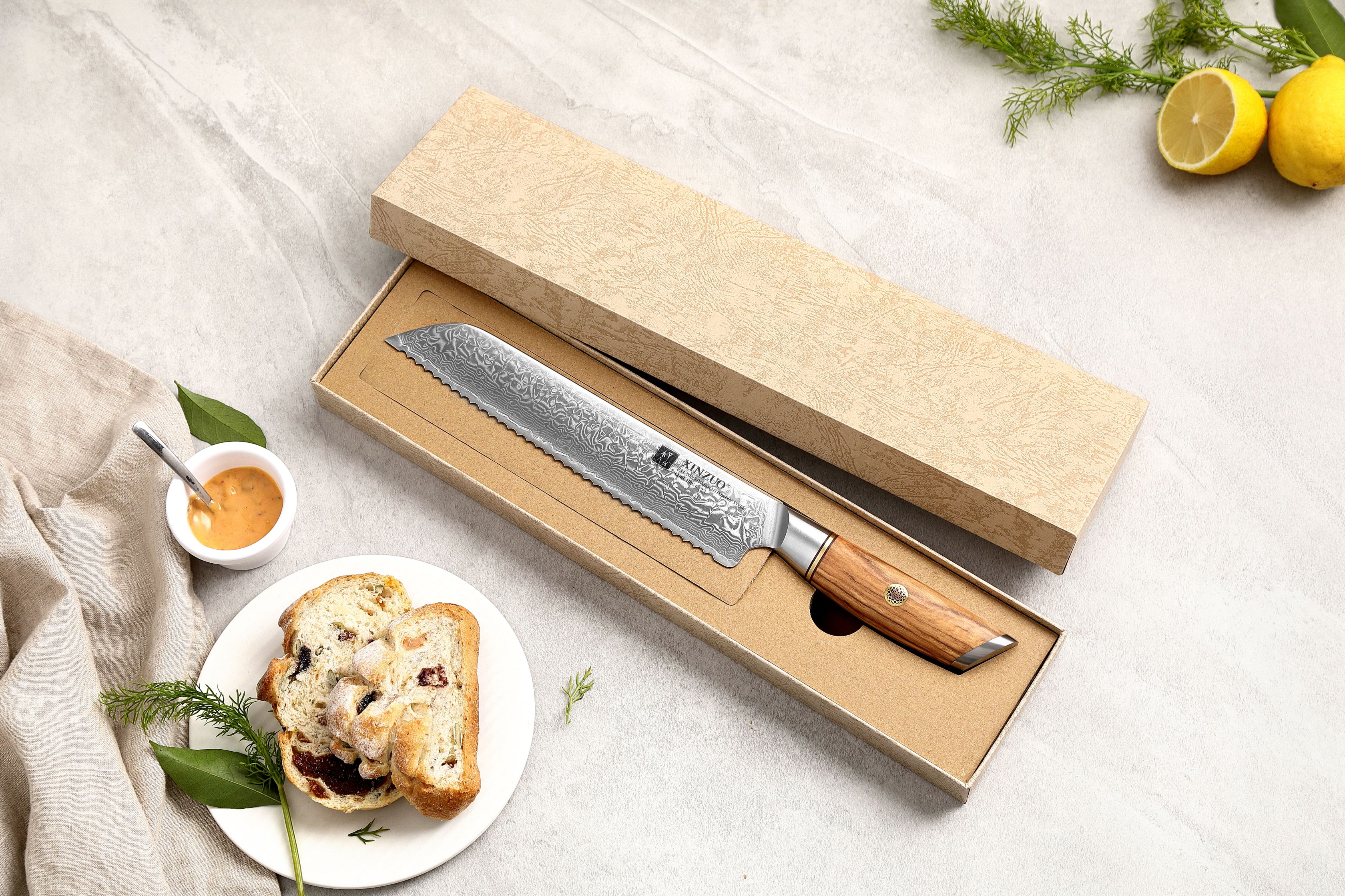 Dárkové balení nože na pečivo XinZuo Lan B37 8.5"