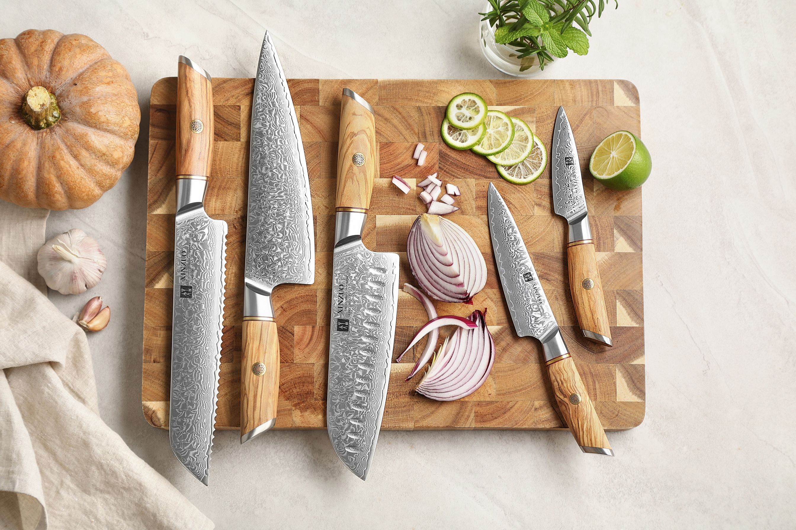 Set nožů XinZuo Lan B37 se stojánkem a nůžky
