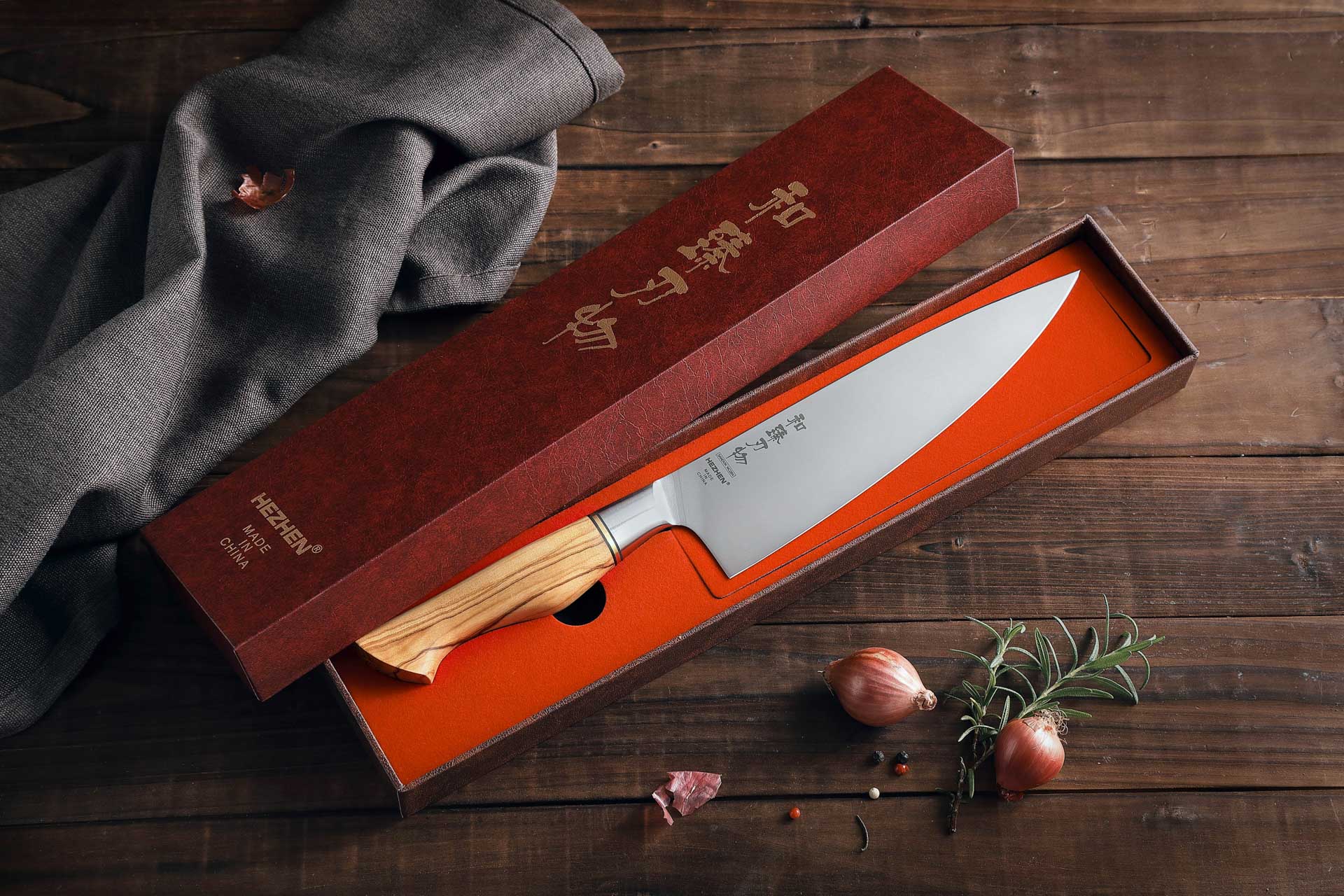 Dárkové balení šéfkuchařského nože HEZHEN Master B30S
